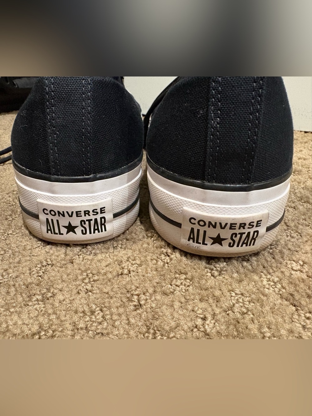 Converse Men’s 11 - Picture 4 of 7